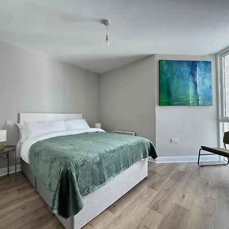 The Art House 10 Salthill Apartment *