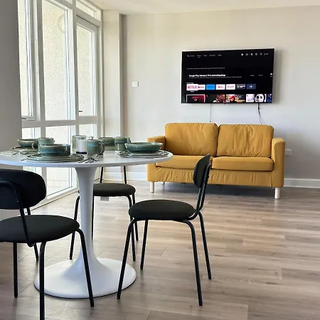 Apartament The Art House 10 Salthill Galway